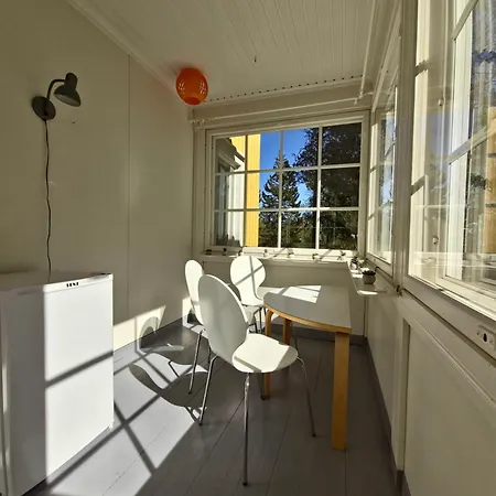 Room's House 11