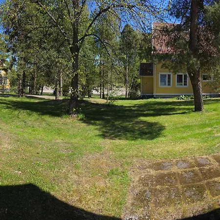 Room's House 11 * Rauma