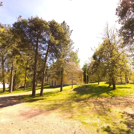 Room's House 11 Apartment Rauma