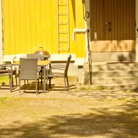 Apartment Room's House 11 *