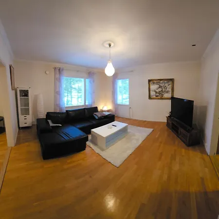 Room's House 11 Apartment Rauma