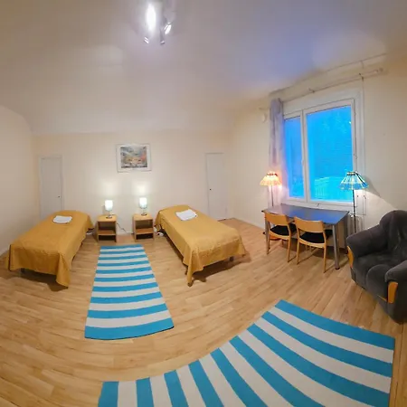 Room's House 11 Daire *