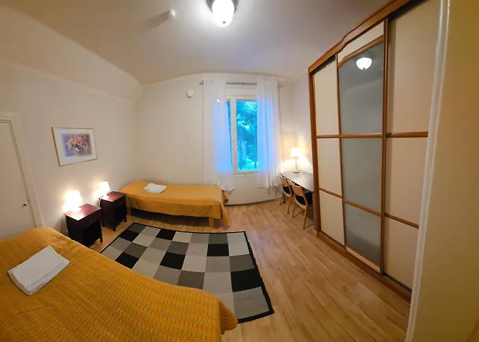 Room's House 11 * Rauma